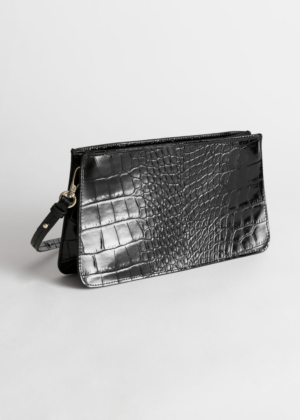 Leather Croc Embossed Shoulder Bag - Black Croc - Shoulderbags - & Other Stories