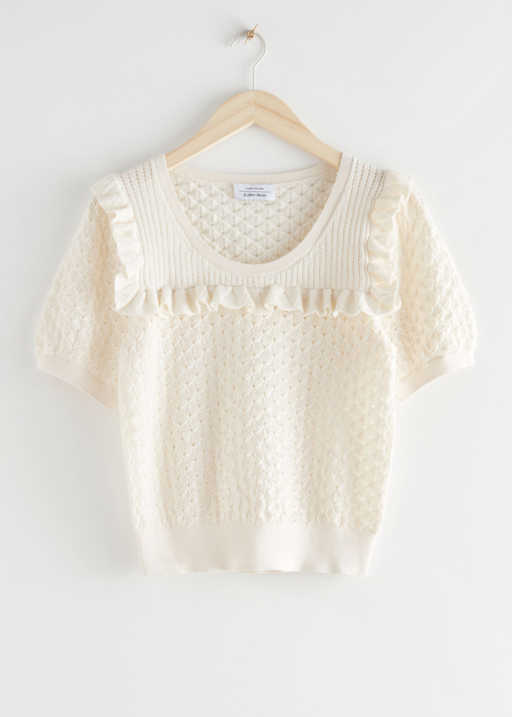 Frilled Puff Sleeve Knit Top - Creme - Tops & T-shirts - & Other Stories