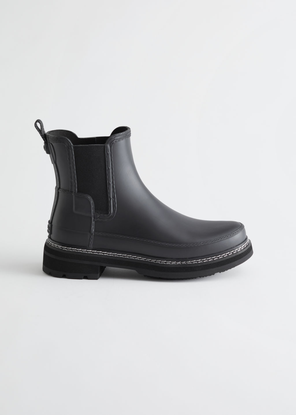 Hunter Refined Stitch Chelsea Boots - Black - Hunter - & Other Stories