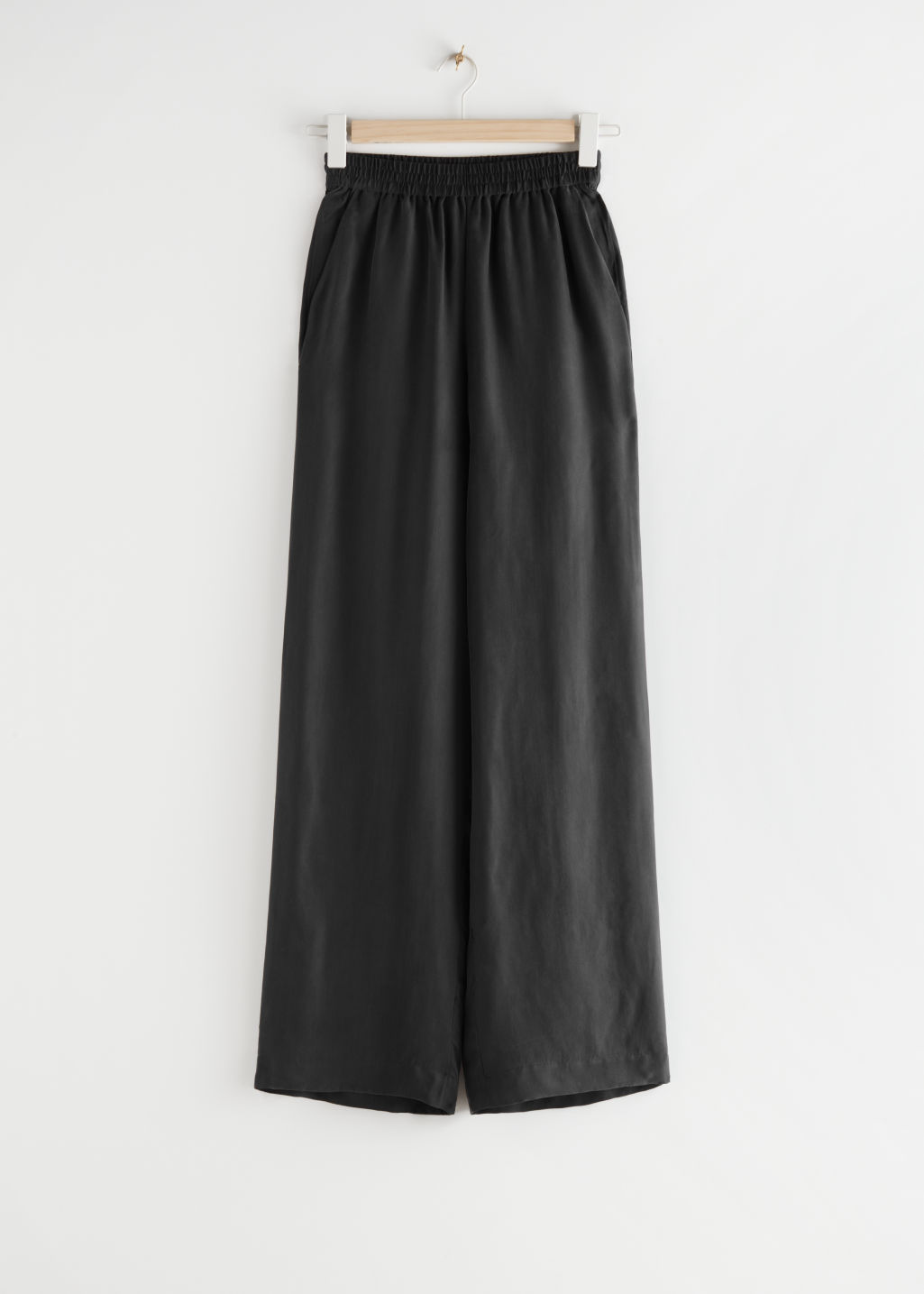 Relaxed Drawstring Trousers - Black - Trousers - & Other Stories