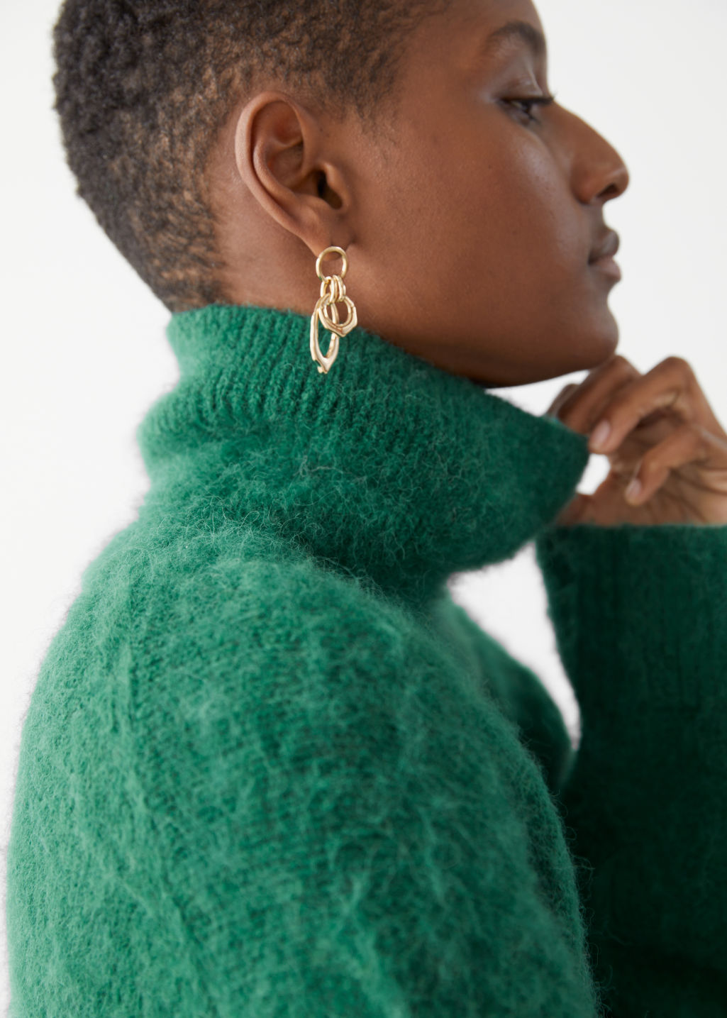 Dangling Organic Charm Earrings - Gold - Drop earrings - & Other Stories