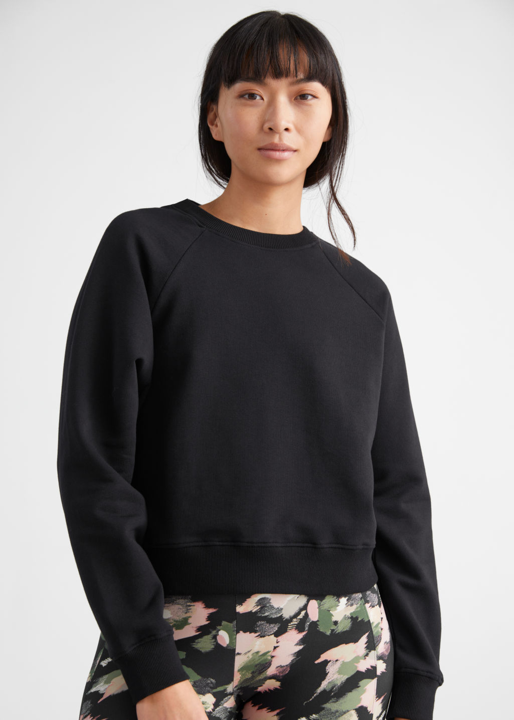Relaxed Cropped Cotton Sweatshirt - Black - Sweatshirts & Hoodies - & Other Stories