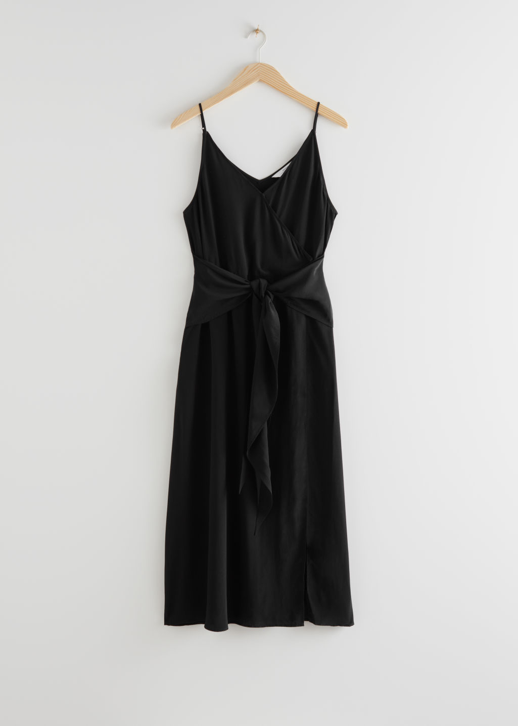 V-Neck Waist Tie Midi Dress - Black - Midi dresses - & Other Stories