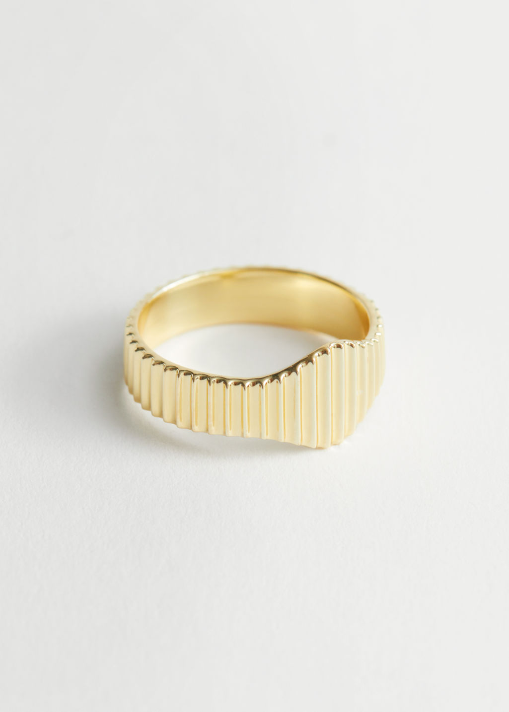 Stripe Embossed Ring - Gold - Rings - & Other Stories